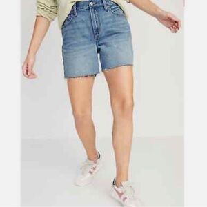 Old Nacy High-Waisted Slouchy Straight Non-Stretch Distressed Jean Shorts 24